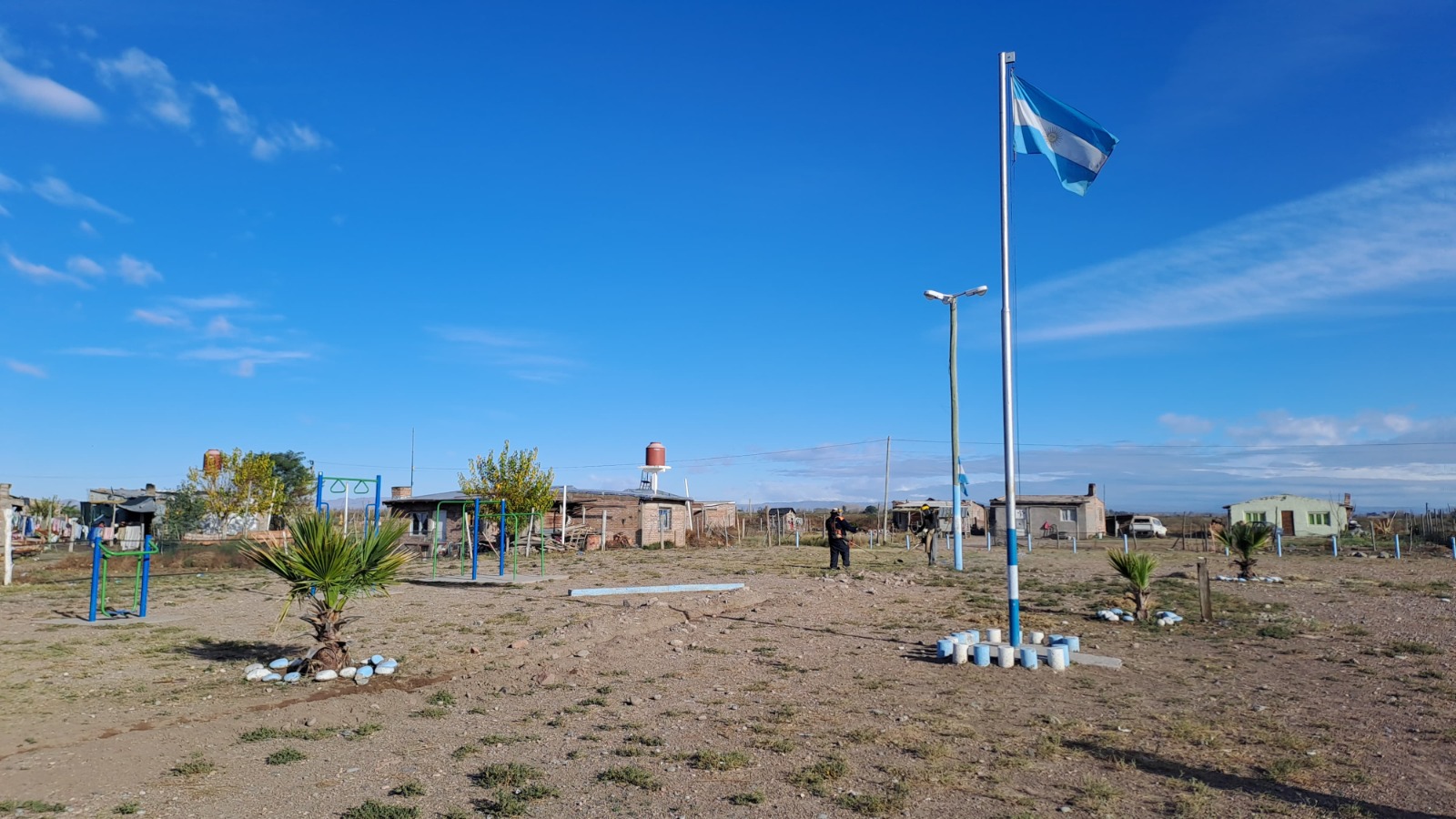 TRAS MÚLTIPLES ACTOS DE VANDALISMO, SE TRABAJA EN RECUPERAR LA PLAZA DE LA COSTA DE EL TOLEDANO